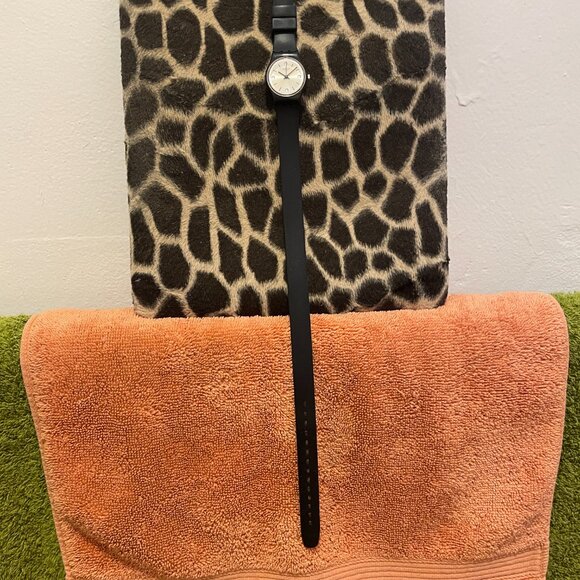 2013 Swatch • Ladies *LB177 TON ETOILE* • Super cute! - Picture 3 of 9